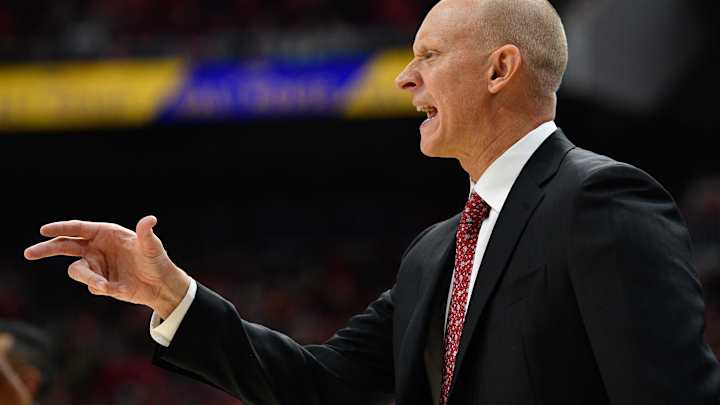 Chris Mack Takes Shot at John Calipari: "See you in the Yum! Center" Chris Mack Takes Shot at John Calipari: "See you in the Yum! Center"