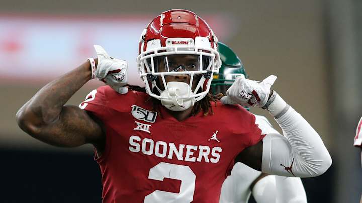 49ers Select CeeDee Lamb in Sports Illustrated's Latest Mock Draft