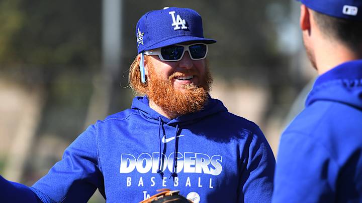Justin Turner Proposes Home Run Derby to End Extra-Inning Games