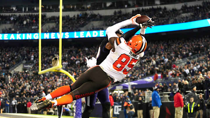 Who Is The Modern TEU? Miami or Stanford? Who Is The Modern TEU? Miami or Stanford?