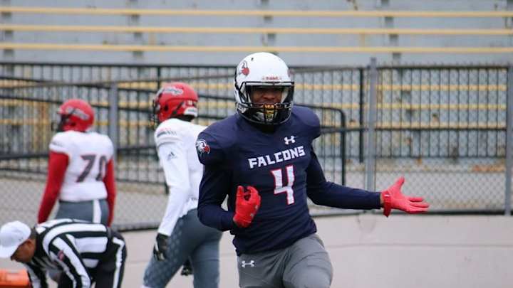 JUCO CB De’Jahn Warren Has A Chance to Continue His Story at Alabama JUCO CB De’Jahn Warren Has A Chance to Continue His Story at Alabama