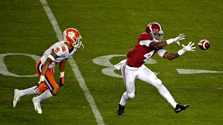 Three Vikings Mock Draft Scenarios: Trading Up, Staying Put, and Trading Back