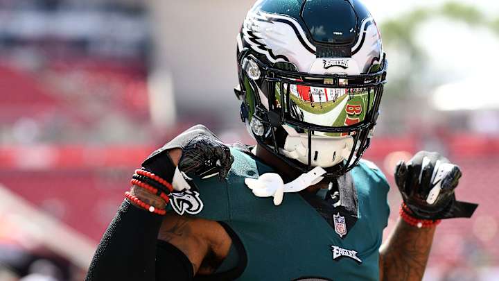 Eagles Sit on Sidelines as League Year Begins