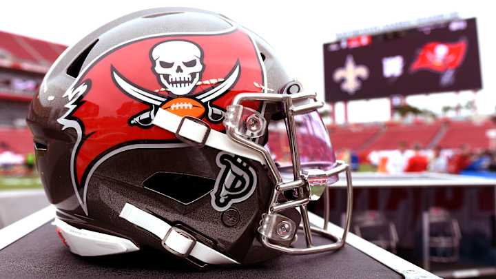 3 Things Bucs, Tom Brady Still Need in 2020 NFL Draft 3 Things Bucs, Tom Brady Still Need in 2020 NFL Draft
