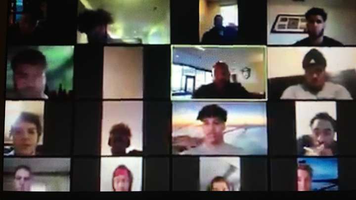 Huddle Up: Jimmy Lake Calls a Husky Team Meeting for All to See