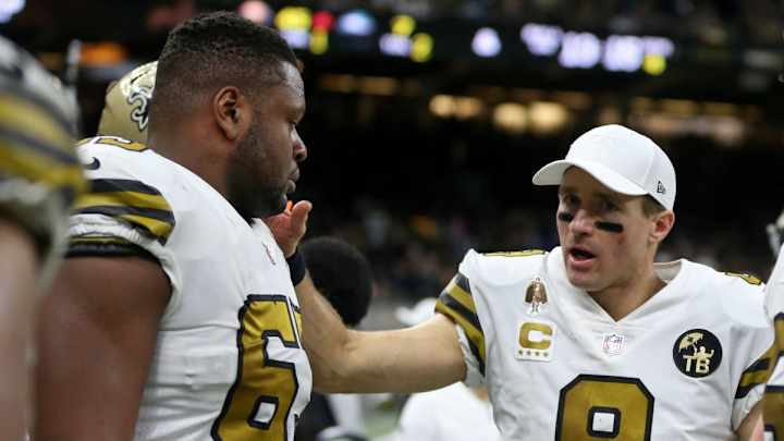 Saints bring back offensive lineman Cameron Tom