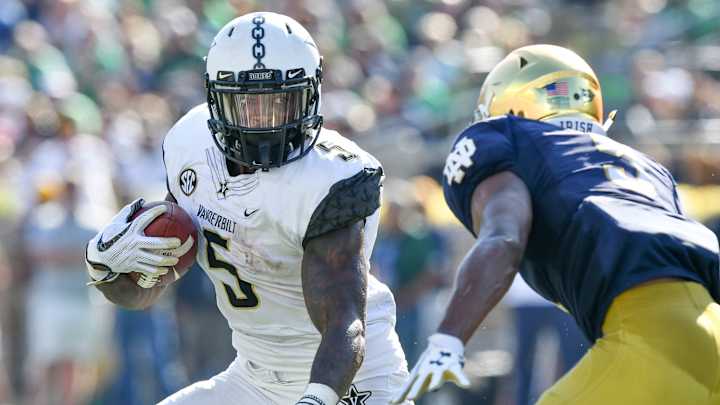 NFL Mock Draft: Steelers Go Back to Offense After Initial Defensive Pick