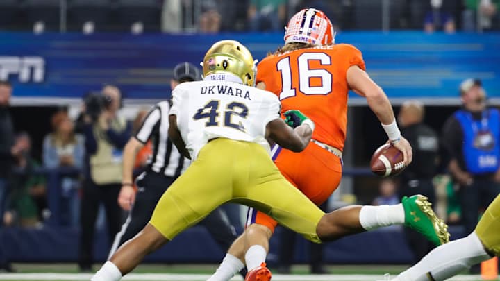 Julian Okwara - EDGE - Notre Dame - SI Big Board No. 42 Julian Okwara - EDGE - Notre Dame - SI Big Board No. 42