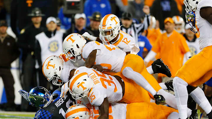 Best Plays of 2019: No.2 Tennessee Stonewalls Kentucky at the Goal Line