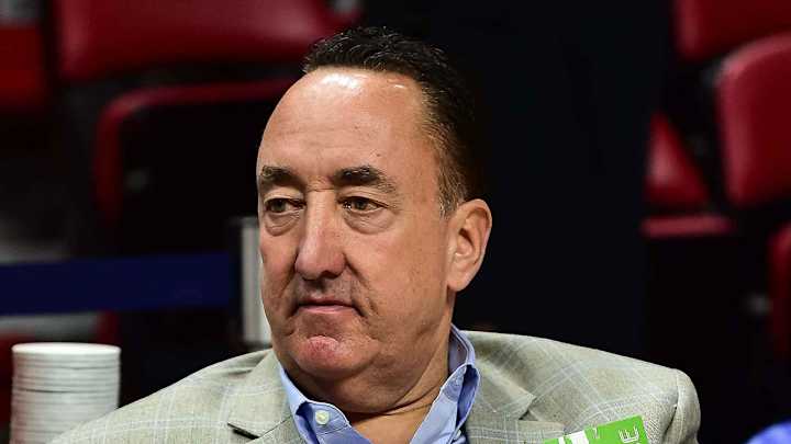 Bulls Fire GM Gar Forman After 22 Years With Franchise