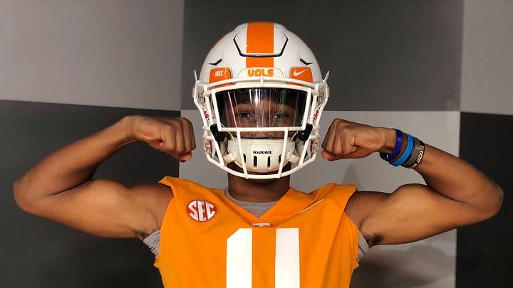 Coveted Georgia DB Breaks Down 'Sentimental' Offer From Tennessee Coveted Georgia DB Breaks Down 'Sentimental' Offer From Tennessee