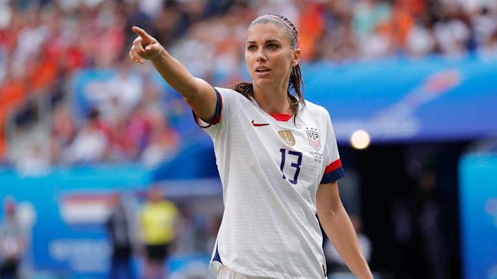 Alex Morgan Joins Tottenham on Short-Term Deal