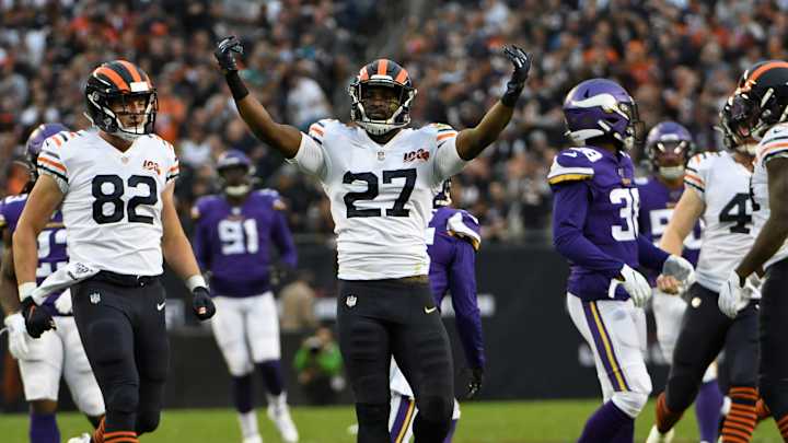 Sherrick McManis Signs Back for Ninth Bears Season