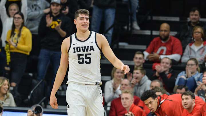 Monday's Clicks: Another Way-Too-Early Top 5 For The Hawkeyes