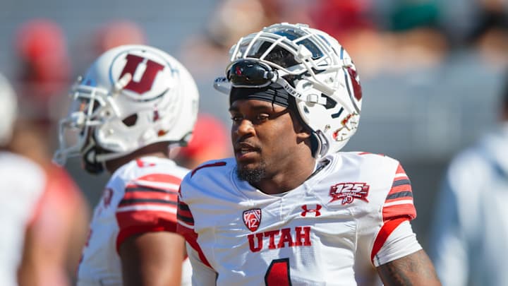 Vikings Select Jaylon Johnson and Cesar Ruiz in SI Team Reporter Mock Draft