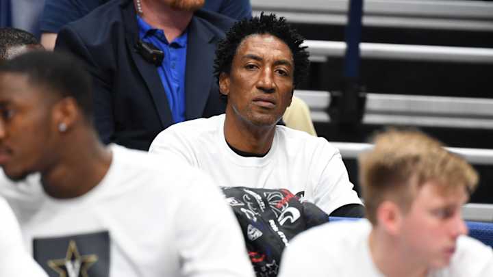 Vanderbilt's Pippen Jr. Sharing Spotlight with Famous Father Vanderbilt's Pippen Jr. Sharing Spotlight with Famous Father