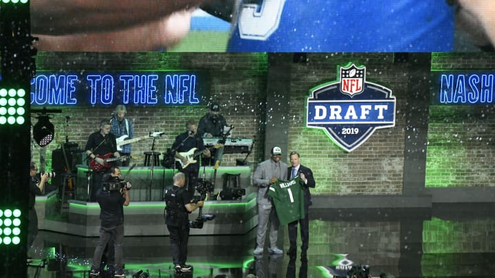 Former NFL GM Jeff Diamond wary of New York Jets moving back in the NFL Draft