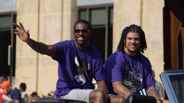 Family Ties Connect Former Titans to 2020 NFL Draft