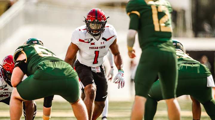 Film Breakdown: Jordyn Brooks Adds Weapon to Seahawks Blitzing Arsenal Film Breakdown: Jordyn Brooks Adds Weapon to Seahawks Blitzing Arsenal