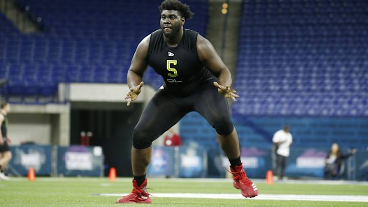 Watch: New York Jets first round pick in the NFL Draft can run a 5.1, push a truck and dunk a ball