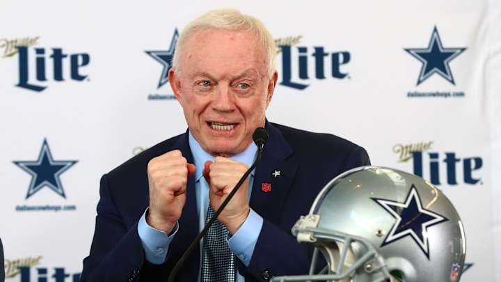 Best of SI: Jerry Jones Conducted Cowboys' 2020 NFL Draft From a Yacht Best of SI: Jerry Jones Conducted Cowboys' 2020 NFL Draft From a Yacht