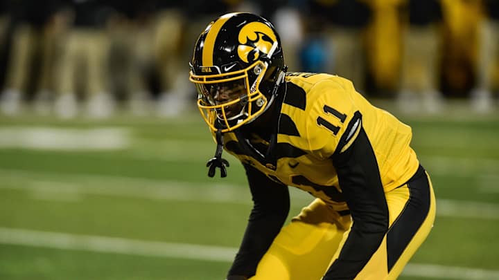 Broncos Select Iowa CB Michael Ojemudia with Pick 77 in Third Round of Draft