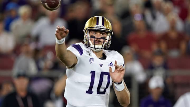Indianapolis Colts Take Chance on Washington QB Jacob Eason
