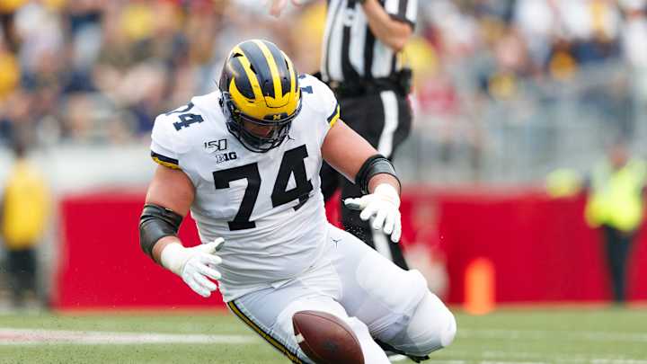 Baltimore Ravens Sign Three Draft Picks, Four Rookie Free Agents