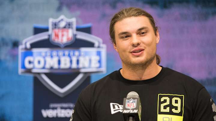 Q&A with Oregon Offensive Line Coach Alex Mirabal About Giants Offensive Lineman Shane Lemieux