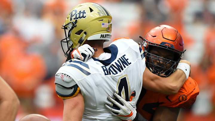 Built-In Connections Aplenty, Alton Robinson Ready to Roll for Seahawks