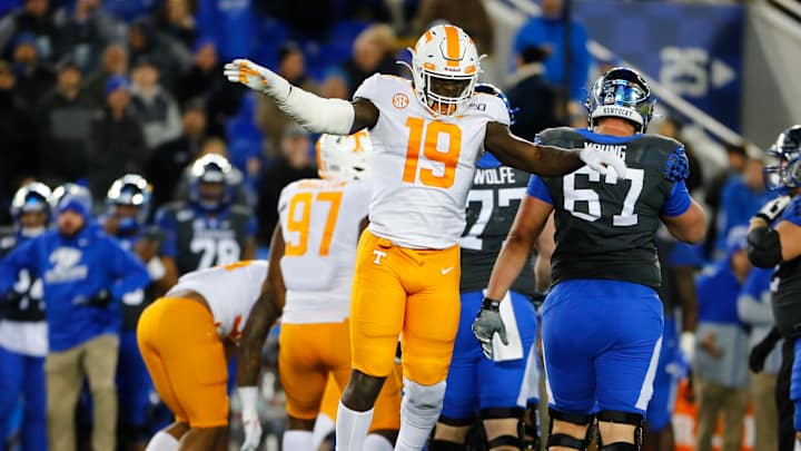 With Football Field as His 'Realm,' New Seahawk Darrell Taylor Eager to Embark on NFL Quest