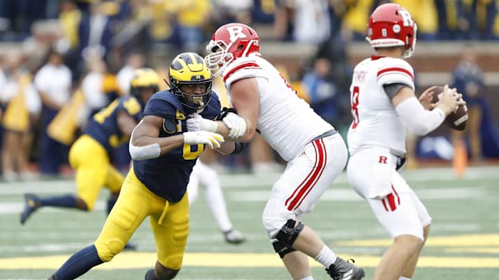 Could Patriots LB Josh Uche Be 'Second-Day Star' of 2020 NFL Draft?