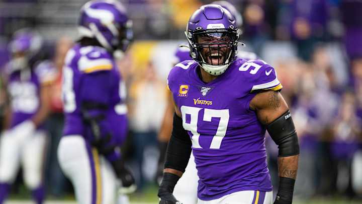 Report: Seahawks Remain Interested in Everson Griffen, Clay Matthews Report: Seahawks Remain Interested in Everson Griffen, Clay Matthews