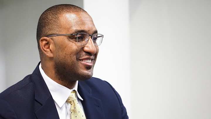 NBA G League Picks Up Another Top High School Prospect in Daishen Nix NBA G League Picks Up Another Top High School Prospect in Daishen Nix