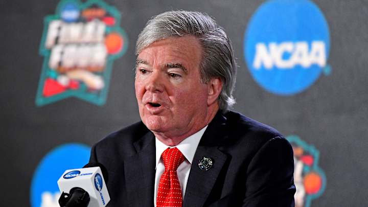 Mark Emmert Says Shortened Fall Sports Schedule Could be 'Very Helpful' Amid Pandemic