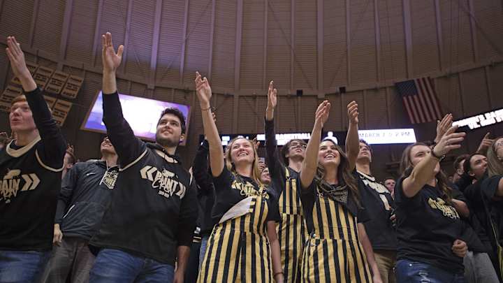 Purdue Basketball 2021-22 Season-Ticket Renewals Now Available Purdue Basketball 2021-22 Season-Ticket Renewals Now Available