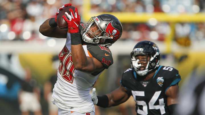 Bucs to Pick Up 5th-Year Option on TE O.J. Howard