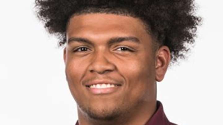 Fmr. Mississippi State OL Brevyn Jones Announces Verbal Commit To Illinois