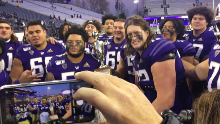 A Big Deal: Kalepo Might Be the Best of UW's Young O-Linemen