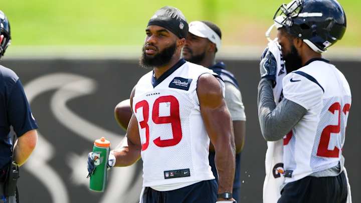 Veteran Safety Agrees to Contract Terms