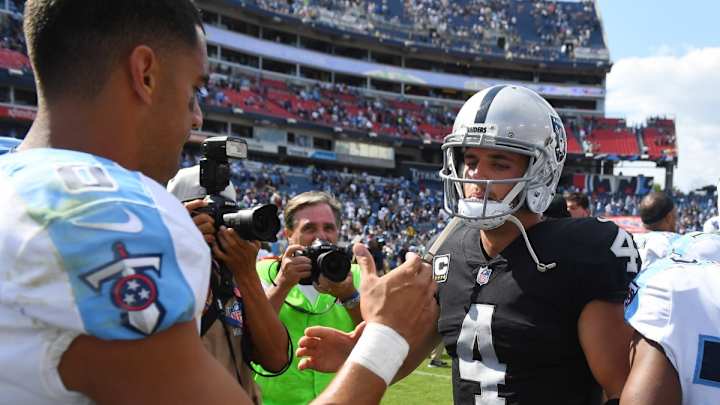 Carr Calls Mariota 'One of the Best' Teammates