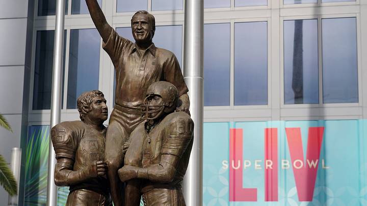 Bill Belichick Shares Thoughts on the Late Don Shula Bill Belichick Shares Thoughts on the Late Don Shula