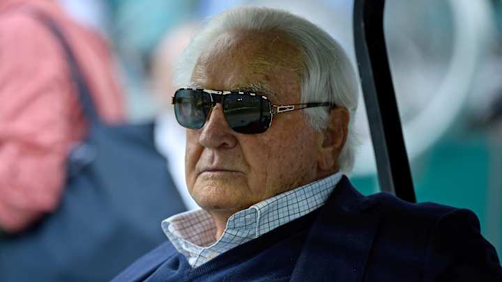 Former Hoosier Doug Crusan Remembers Greatness of Don Shula, Who Passed Away Monday
