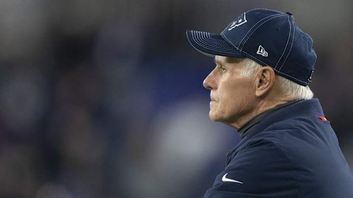 Patriots Appear to Be Splitting Duties to Replace Dante Scarnecchia