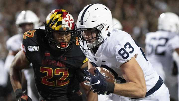 Raiders Make 4 Free Agent Signings Official