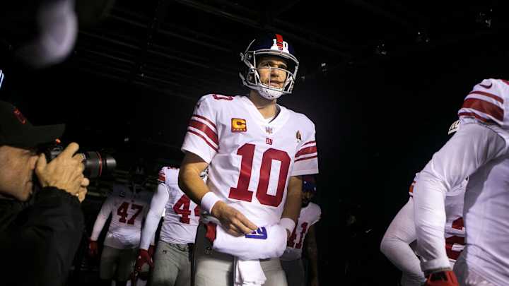 Philadelphia Has Special Message for Former Giants QB Eli Manning