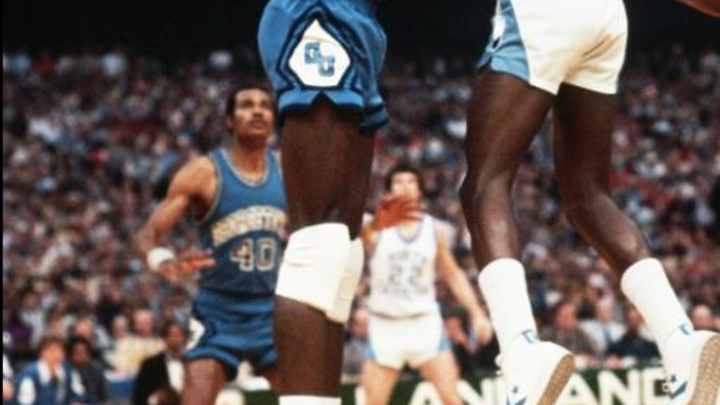 Michael Jordan vs Patrick Ewing, Who are You Taking? Michael Jordan vs Patrick Ewing, Who are You Taking?