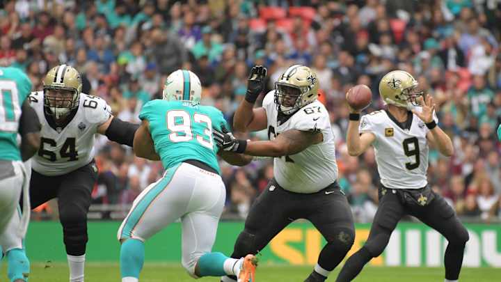 How and Why Bears Can Sign Guard Larry Warford