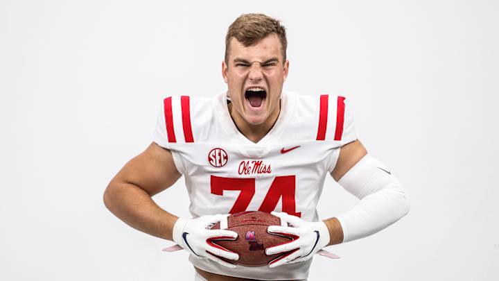 Eli Acker Chasing Father's Dream, Using Football to Conquer Tragedy