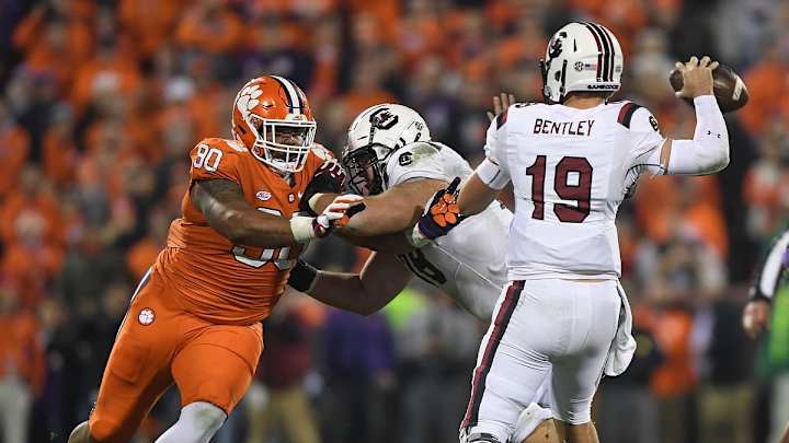 FB: Utah's QB battle is one between experience vs. potential FB: Utah's QB battle is one between experience vs. potential